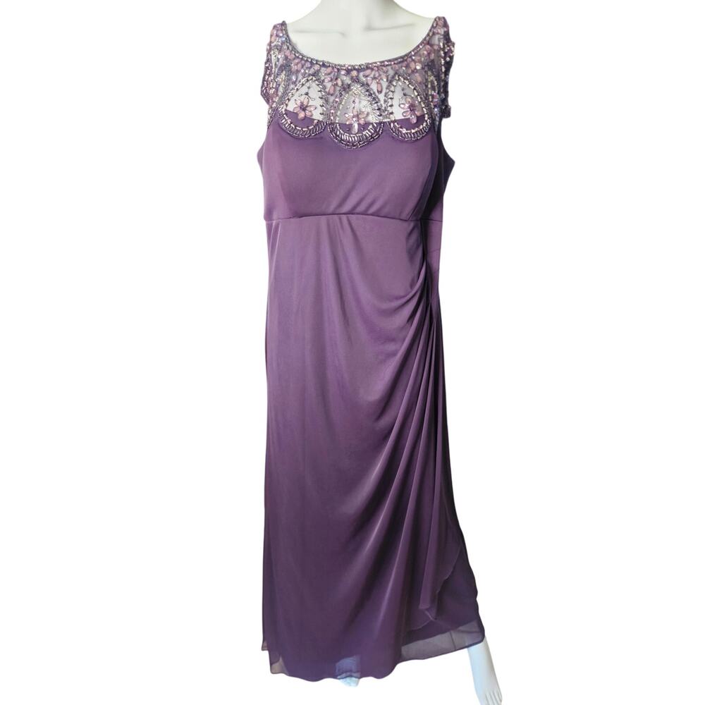 Xscape Purple Formal Long Dress Sz 1X Beaded Lined Ruched Sheer Overlay Cap Slvs